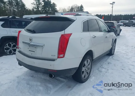 2015 Cadillac Srx Luxury Collection z USA, uszkodzony, nr VIN 3GYFNEE34FS530088
